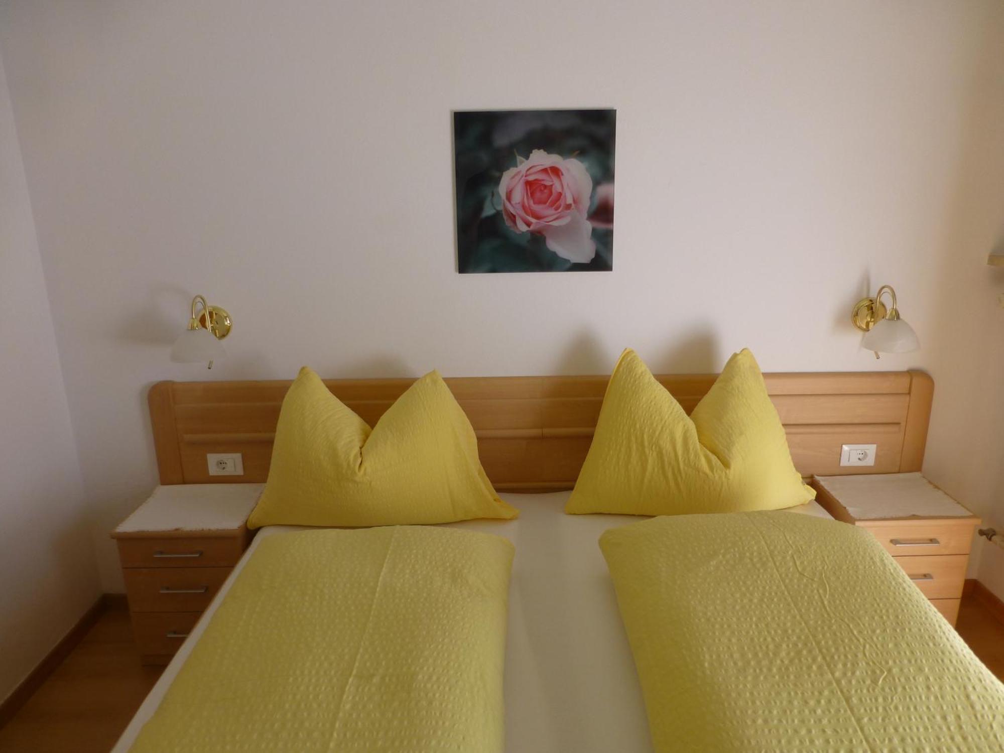 Bed and Breakfast Garni Helfer Доббиако Экстерьер фото