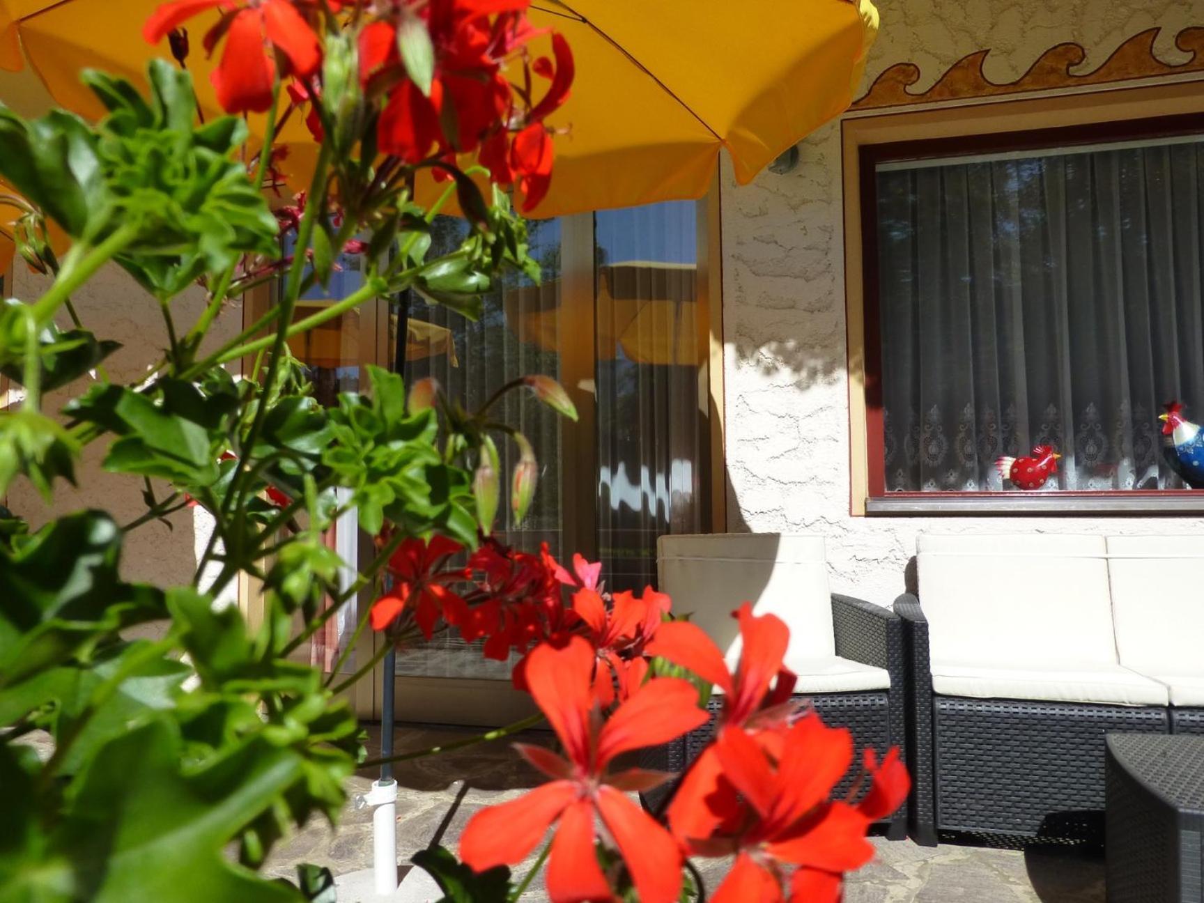 Bed and Breakfast Garni Helfer Доббиако Экстерьер фото